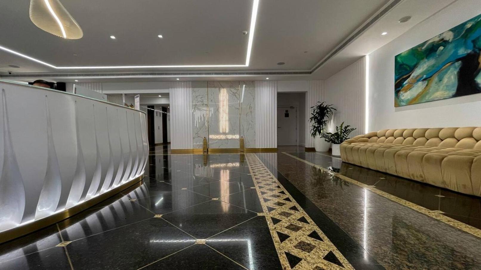 Sea & Palm View Elegant 1 Bedroom Apartment دبي المظهر الخارجي الصورة