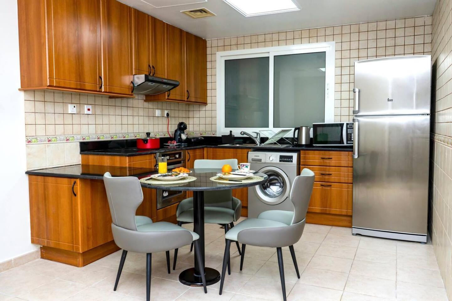 Sea & Palm View Elegant 1 Bedroom Apartment دبي المظهر الخارجي الصورة