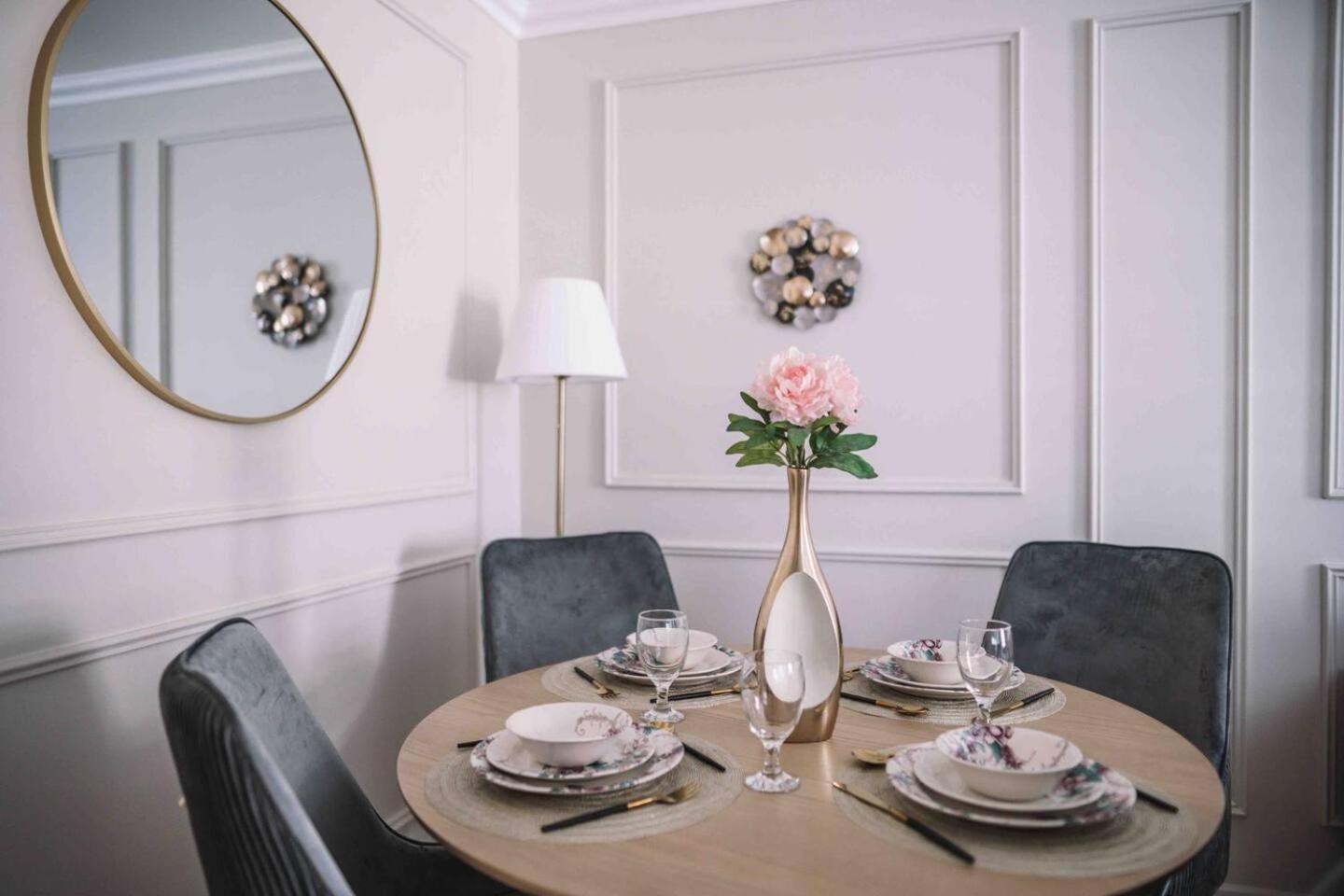 Sea & Palm View Elegant 1 Bedroom Apartment دبي المظهر الخارجي الصورة