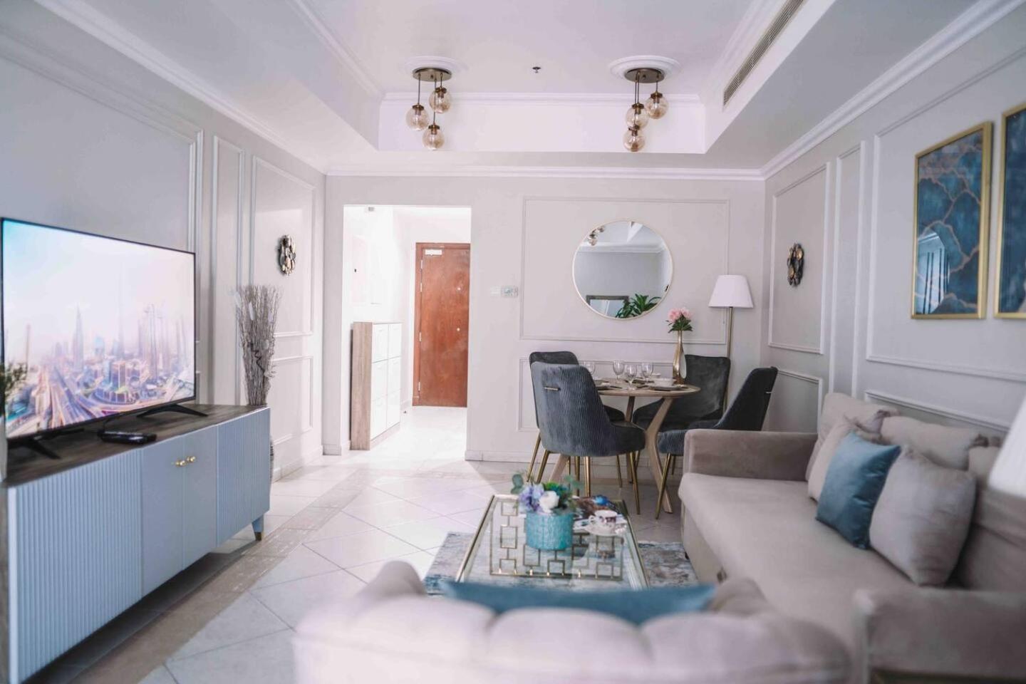 Sea & Palm View Elegant 1 Bedroom Apartment دبي المظهر الخارجي الصورة